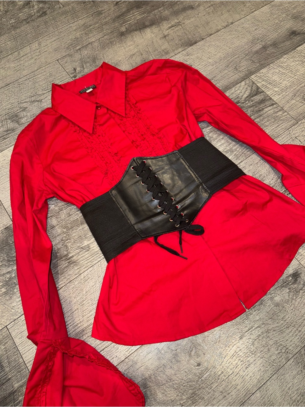 Y2K Heart Moon Star Women’s Red Solid Ruffle Collared Button-Down Bell Sleeve, M